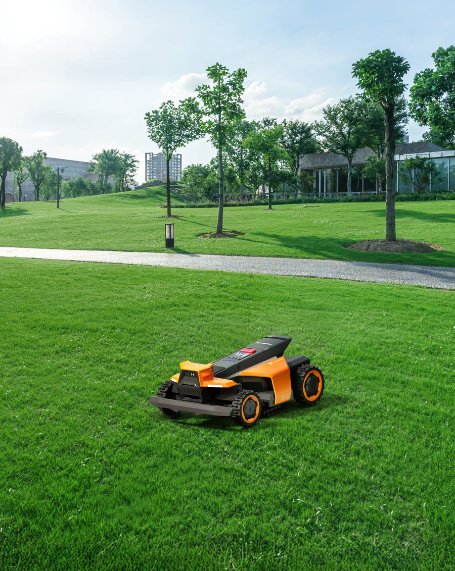 Segway Navimow Terranox commercial robotic mower product view 4